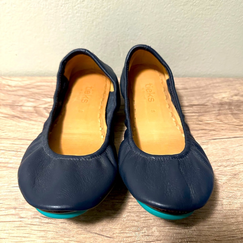 Women’s Tieks Navy blue flats